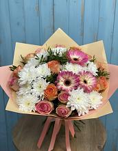 Букет цветов из:  Розы, Герберы и Хризантемы в городе Шелехов