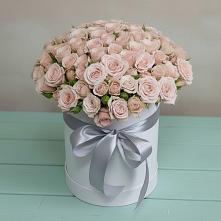 Цветочная композиция из Розы в шляпной коробке в городе Шелехов