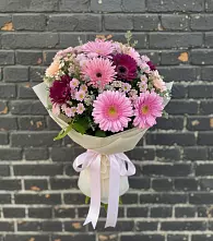 Букет цветов из:  Герберы и Хризантемы в городе Шелехов