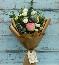 Букет цветов из:  Розы и Лизиантусы #REPLACE_PRED# городе Шелехов