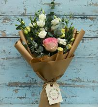 Букет цветов из:  Розы и Лизиантусы в городе Шелехов