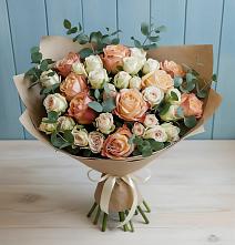 Букет цветов из:  Альстромерии и Розы в городе Шелехов