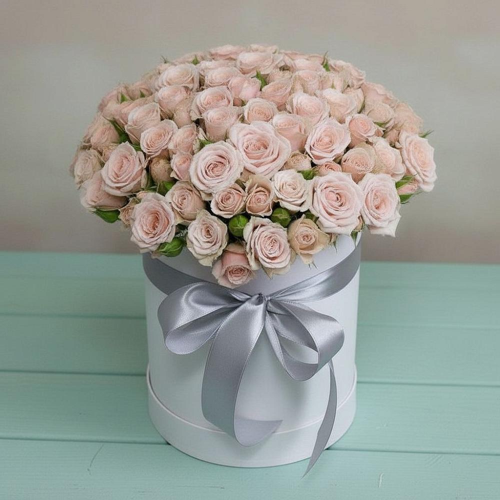 Цветочная композиция из Розы в шляпной коробке в городе Шелехов